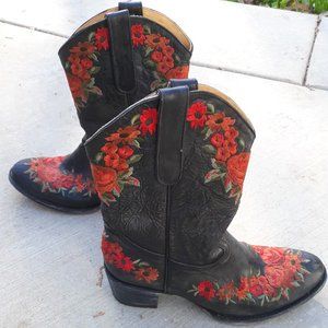 Anna Sui Yippee Ki Yay OLD GRINGO Embroidered Floral Lynn Western  Boots 9 B